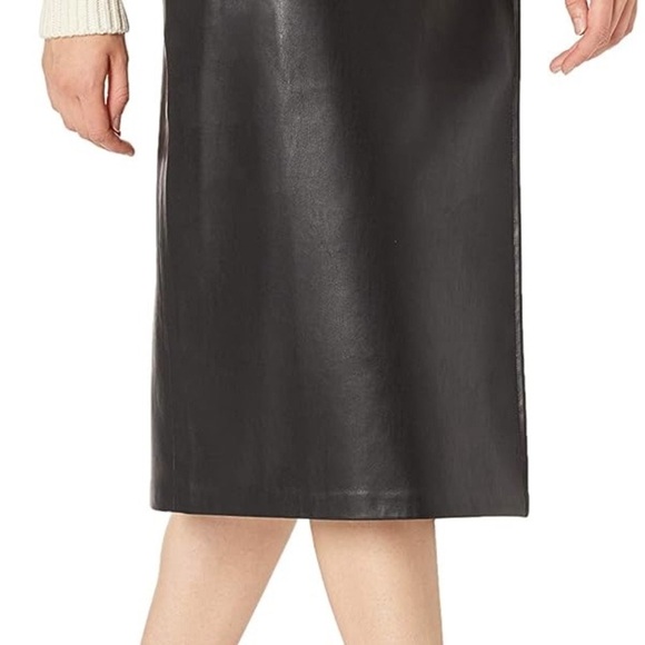 Black Faux Leather Wrap Skirt - Picture 6 of 6